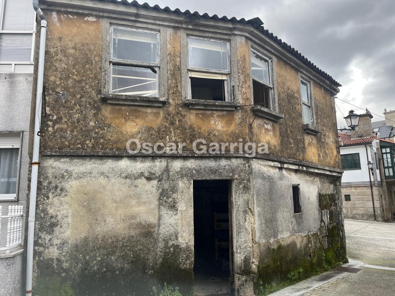 CASA PARA REFORMAR EN EL CENTRO DEL PUEBLO, CON PROYECTO FIRMADO Y REGISTRADA PARA UNA FÁCIL FINANCIACIÓN. CEA, OURENSE (SPAIN)