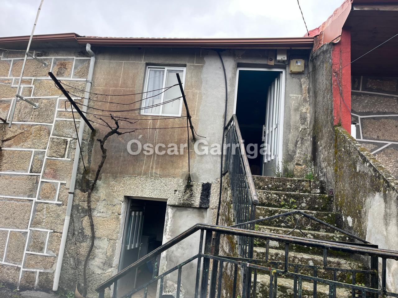 ANTIGUA CASITA DE 80 m2, QUE NECESITA POCA REFORMA PARA ENTRAR A VIVIR. O BOLO, MASIDE, OURENSE (SPAIN)