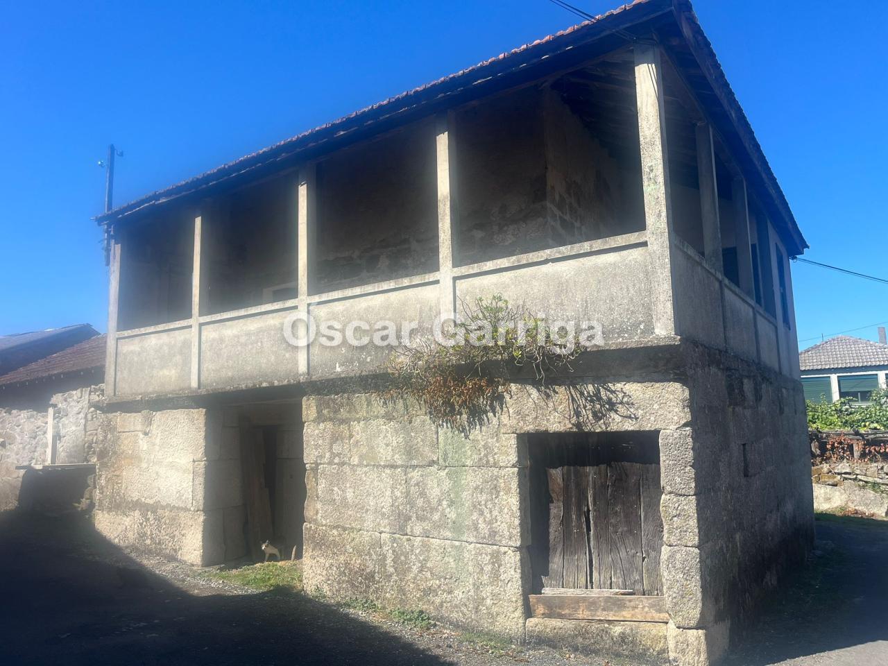PRECIOSA ANTIGUA CASA DE PUEBLO GALLEGO, IDEAL PARA REFORMAR CON ENORME POTENCIAL ESTÉTICO. SAN FACUNDO, CEA, OURENSE (SPAIN).