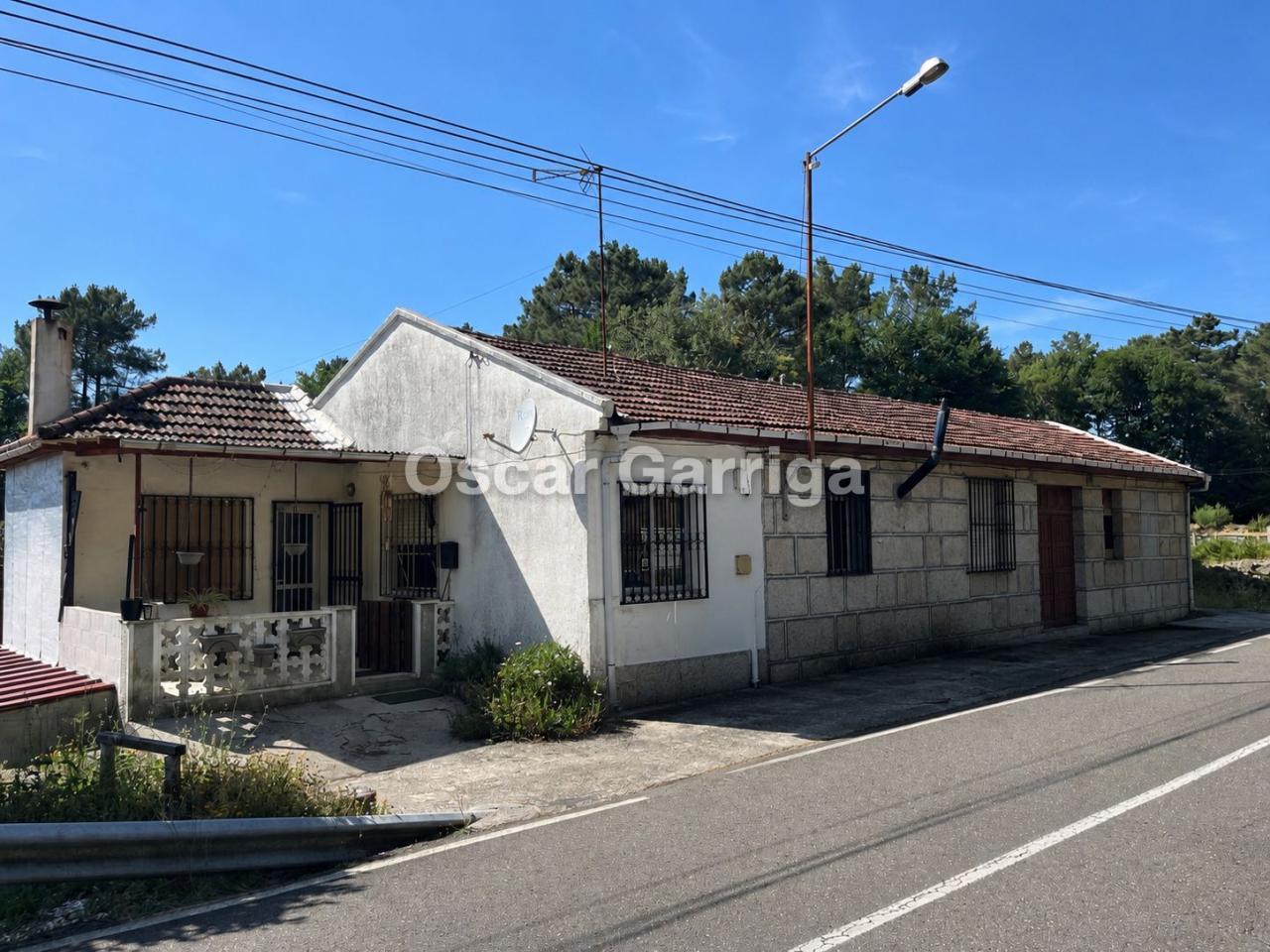 CASA CON FINCAS EN PORTO DE EGUAS - O CARBALLIÑO (OURENSE)
