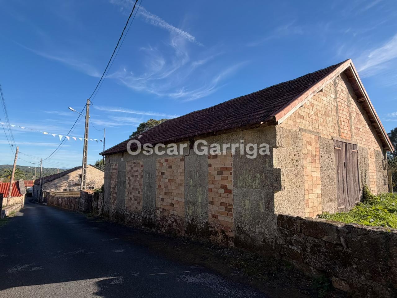 ¡SE VENDE EN BARRÁN - PIÑOR (OURENSE)!